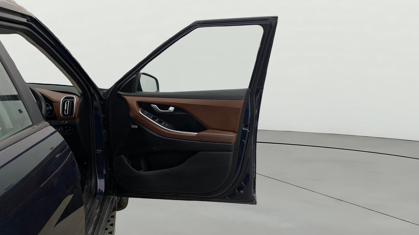 2022 Hyundai ALCAZAR 2.0 SIGNATURE (O) AT 6STR, Petrol, Automatic, 76,386 km, RHS Front Door