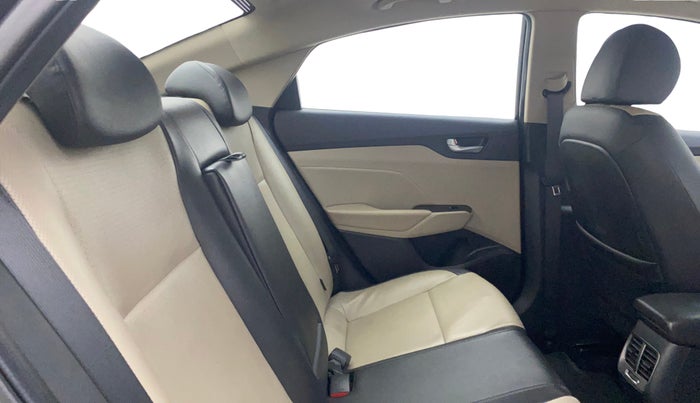 2019 Hyundai Verna 1.6 VTVT SX (O) AT, Petrol, Automatic, 72,960 km, Right Side Rear Door Cabin