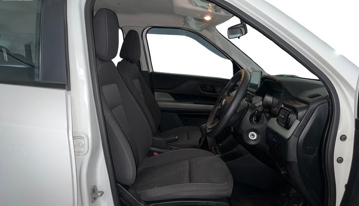 2025 Tata PUNCH Adventure Plus, Petrol, Manual, 17,183 km, Right Side Front Door Cabin