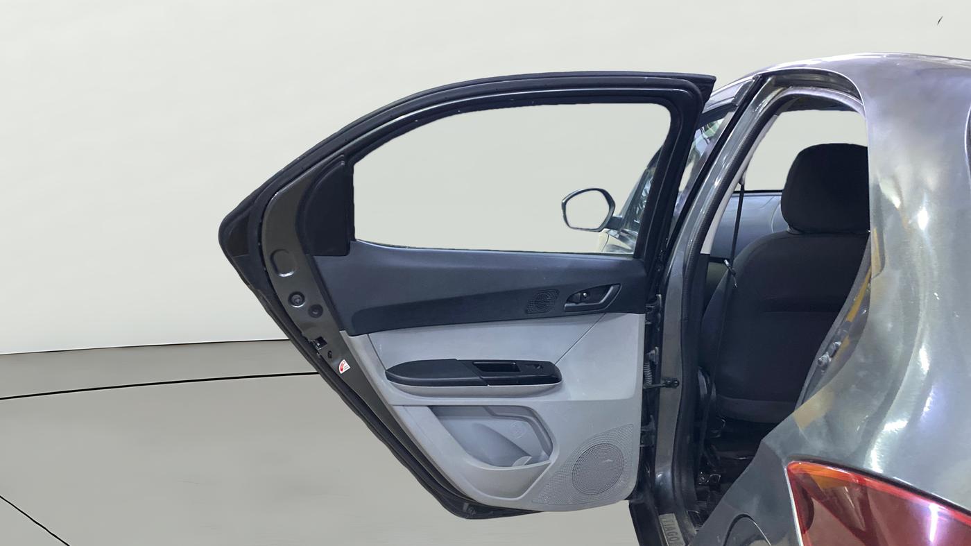 2023 Tata Tiago XT PETROL, Petrol, Manual, 15,665 km, LHS Rear Door