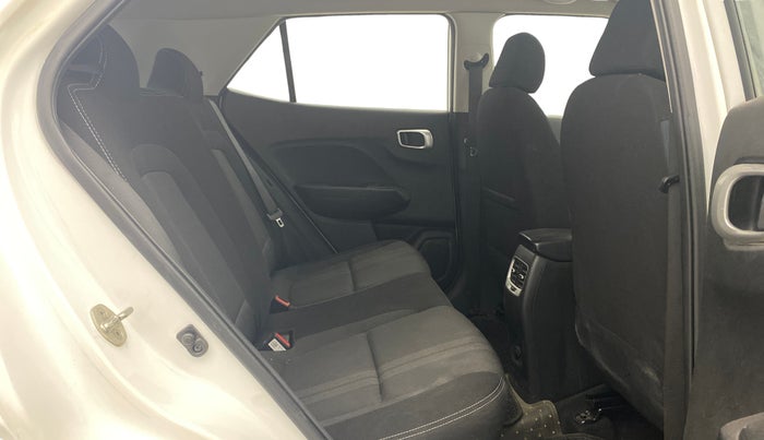 2021 Hyundai VENUE S 1.2, Petrol, Manual, 44,718 km, Right Side Rear Door Cabin