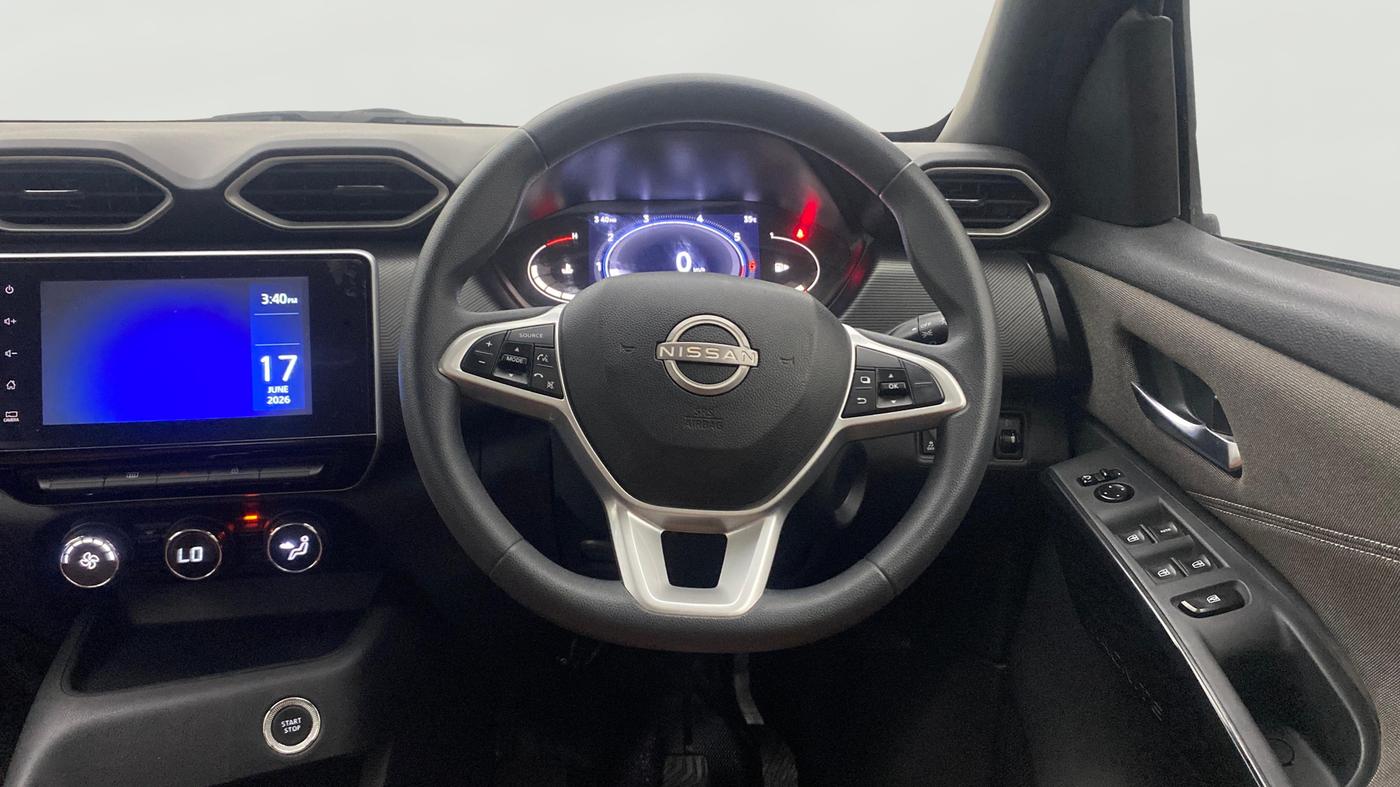 2024 Nissan MAGNITE N-Connecta B4D 1.0 Petrol AMT, Petrol, Automatic, 23,612 km, Steering Wheel Close Up