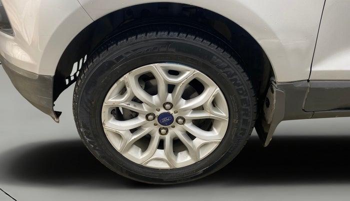 2015 Ford Ecosport TITANIUM 1.5L DIESEL (OPT), Diesel, Manual, 1,09,048 km, Left Front Wheel