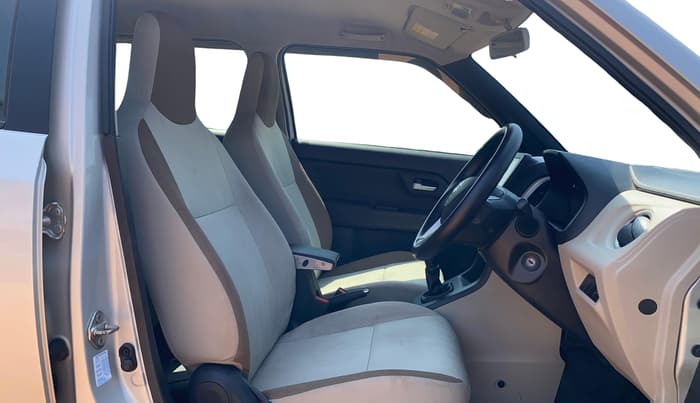 2020 Maruti New Wagon-R ZXI 1.2, Petrol, Manual, 88,891 km, Right Side Front Door Cabin