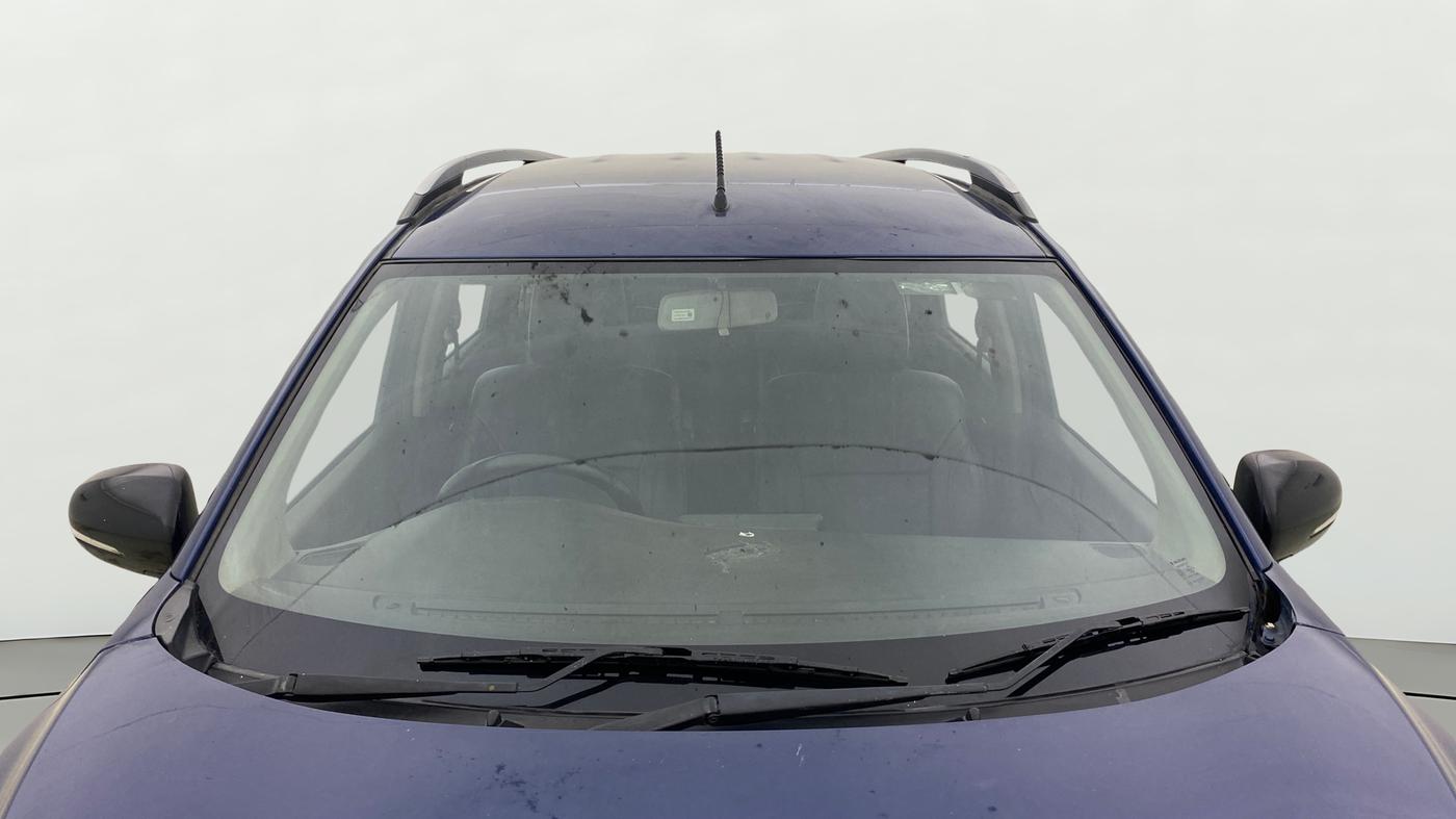 2019 Maruti XL6 ALPHA MT, Petrol, Manual, 86,749 km, Front Windshield