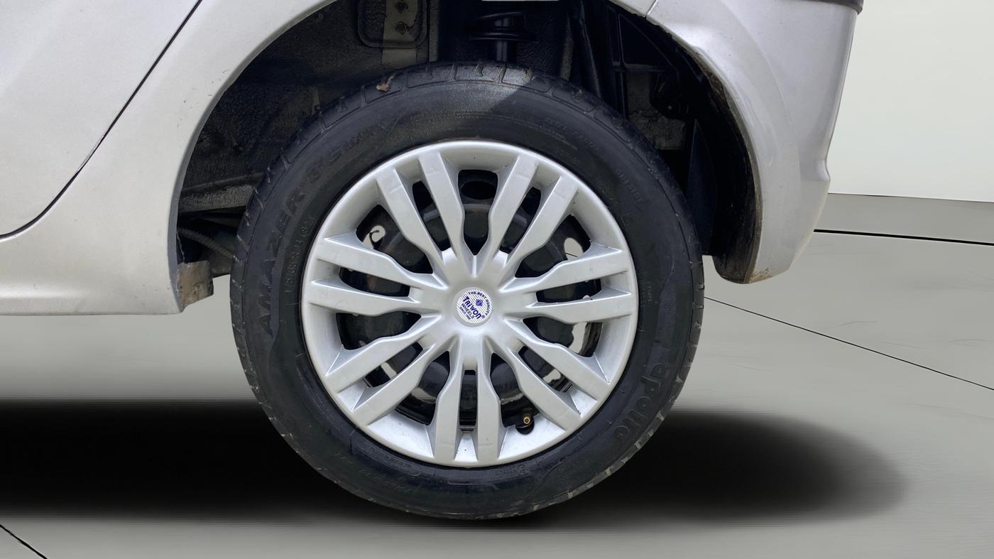 2018 Tata Tiago XT PETROL, Petrol, Manual, 52,564 km, Left Rear Wheel