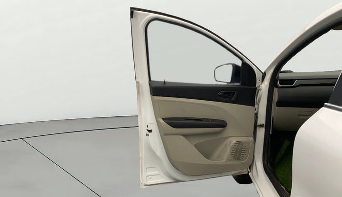 2021 Renault TRIBER RXT, Petrol, Manual, 42,127 km, LHS Front Door