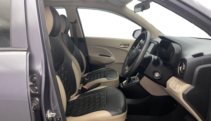 2018 Hyundai NEW SANTRO SPORTZ AMT, Petrol, Automatic, 38,742 km, Right Side Front Door Cabin