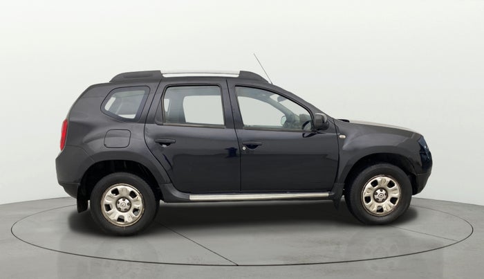 2014 Renault Duster 110 PS RXZ 4X4 MT DIESEL, Diesel, Manual, 1,69,999 km, Right Side View