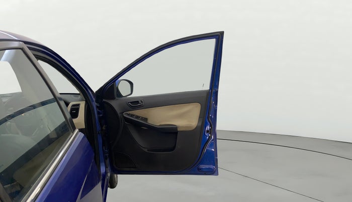 2014 Tata Zest XMS PETROL, Petrol, Manual, 61,924 km, RHS Front Door