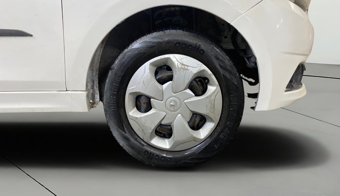 2018 Tata Tiago XT PETROL, CNG, Manual, 86,424 km, Right Front Wheel