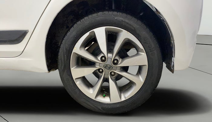 2014 Hyundai Elite i20 SPORTZ 1.2 (O), Petrol, Manual, 67,213 km, Left Rear Wheel