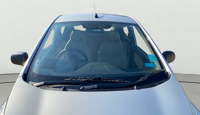 2017 Hyundai Eon ERA +, CNG, Manual, 51,034 km, Front Windshield