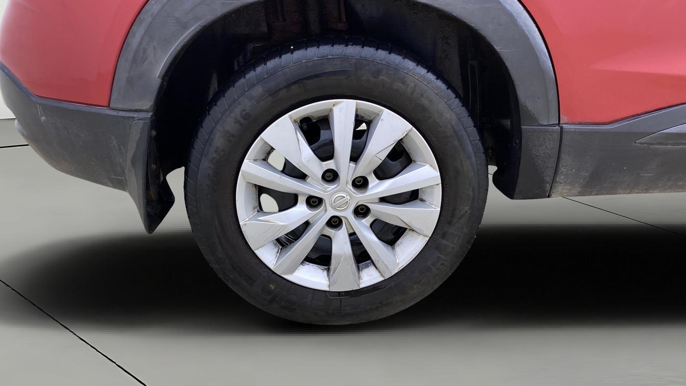 2019 Nissan Kicks XL 1.5, CNG, Manual, 55,560 km, Right Rear Wheel