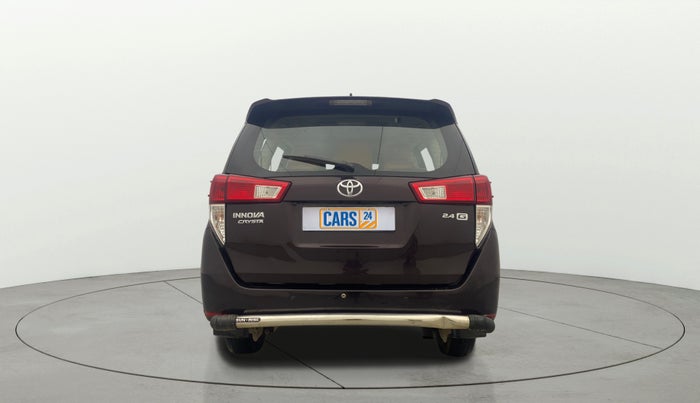 2017 Toyota Innova Crysta 2.4 GX 7 STR, Diesel, Manual, 86,454 km, Back/Rear