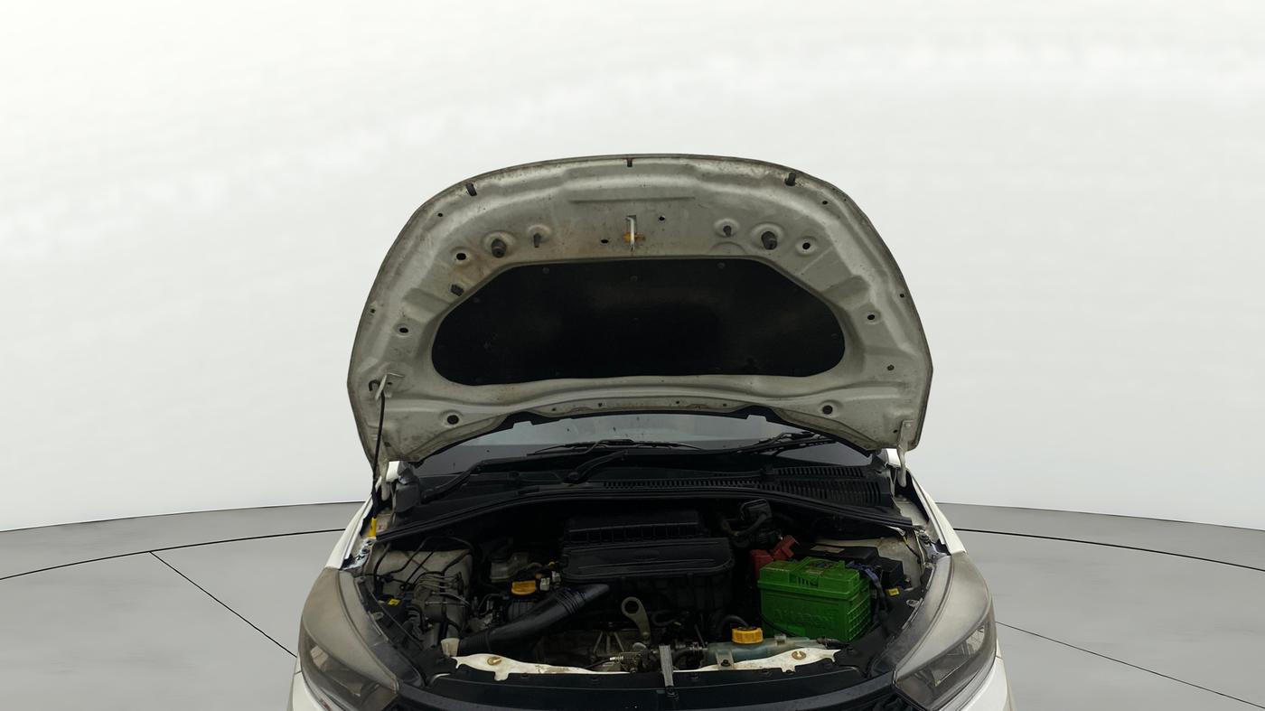 2022 Tata Tiago XT PETROL, Petrol, Manual, 1,08,628 km, Open Bonet