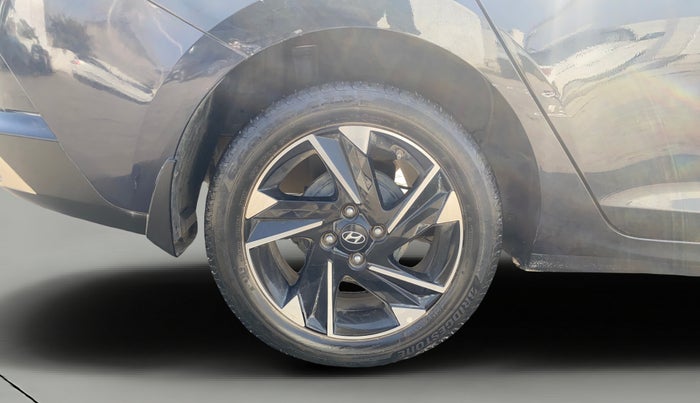 2021 Hyundai Verna SX (O) 1.5 VTVT IVT, Petrol, Automatic, 45,311 km, Right Rear Wheel