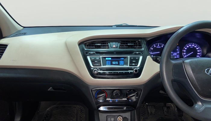 2017 Hyundai Elite i20 MAGNA EXECUTIVE 1.2, Petrol, Manual, 88,067 km, Air Conditioner