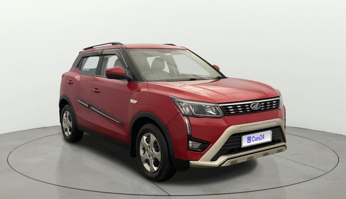 2021 Mahindra XUV300 W6 1.2 PETROL AMT, Petrol, Automatic, 17,711 km, Right Front Diagonal