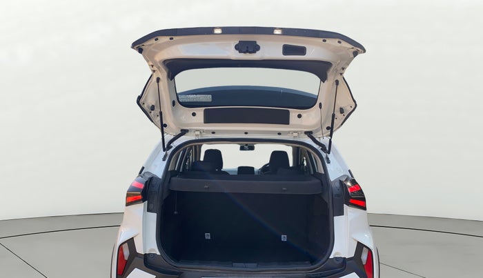 2024 Tata NEXON Smart Plus 1.2 Revotron 6 AMT, Petrol, Automatic, 14,400 km, Boot Door Open