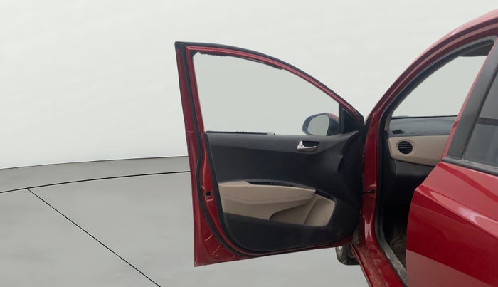 2016 Hyundai Xcent SX 1.2, Petrol, Manual, 48,240 km, LHS Front Door