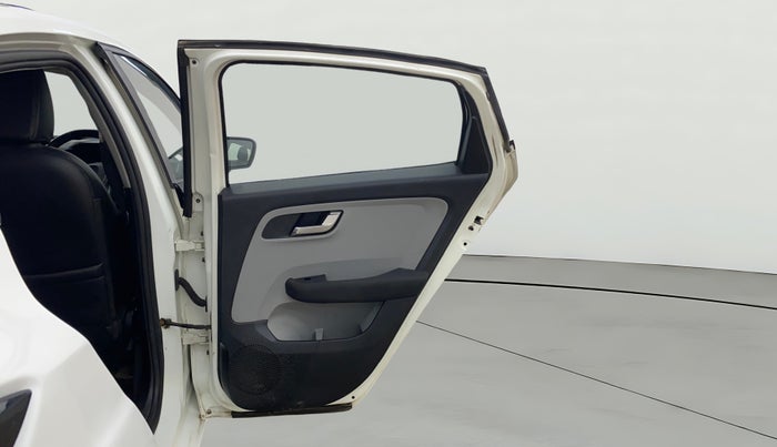 2020 Tata ALTROZ XZ DIESEL, Diesel, Manual, 41,845 km, RHS Rear Door