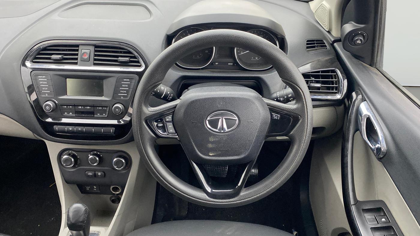 2018 Tata Tiago XZA PETROL, Petrol, Automatic, 26,457 km, Steering Wheel Close Up
