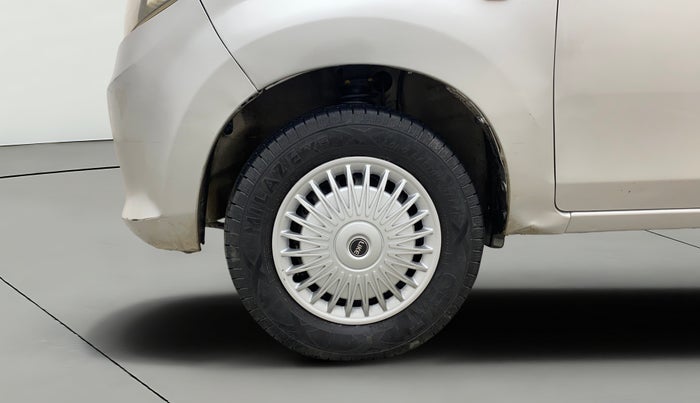 2016 Maruti Alto 800 LXI, Petrol, Manual, 87,320 km, Left Front Wheel