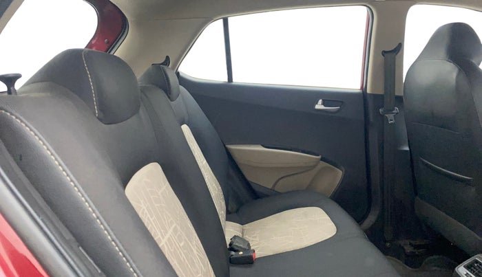 2013 Hyundai Grand i10 SPORTZ AT 1.2 KAPPA VTVT, Petrol, Automatic, 48,787 km, Right Side Rear Door Cabin