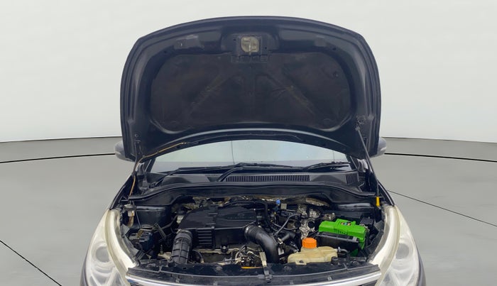 2015 Tata Zest XM PETROL, Petrol, Manual, 98,242 km, Open Bonet