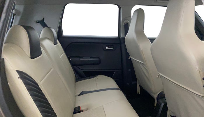 2019 Maruti New Wagon-R VXI 1.2, Petrol, Manual, 67,064 km, Right Side Rear Door Cabin