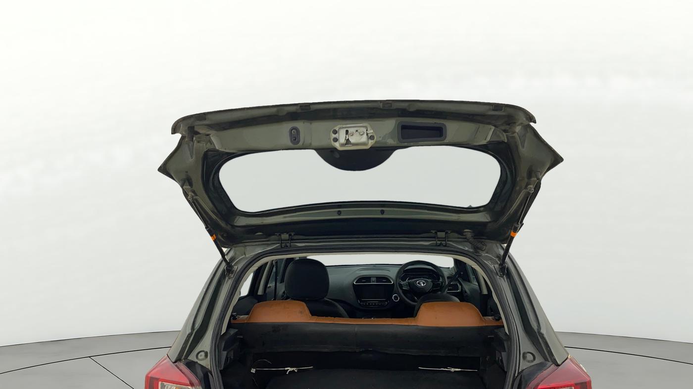 2021 Tata TIAGO NRG XZ MT, CNG, Manual, 45,857 km, Boot Door Open