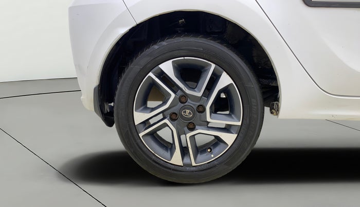 2020 Tata Tiago XZ PLUS PETROL, Petrol, Manual, 27,022 km, Right Rear Wheel