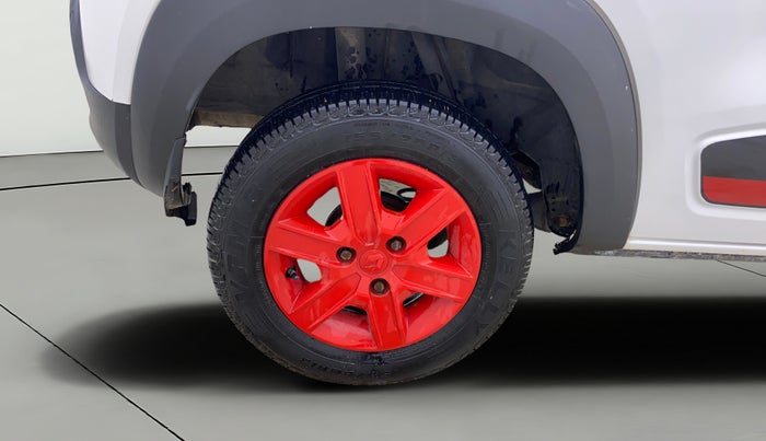 2017 Renault Kwid 1.0 RXT 02 Anniversary Edition, Petrol, Manual, 37,810 km, Right Rear Wheel