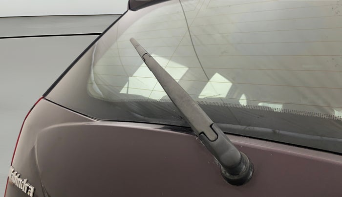 2014 Mahindra XUV500 W8, Diesel, Manual, 83,252 km, Rear Wiper