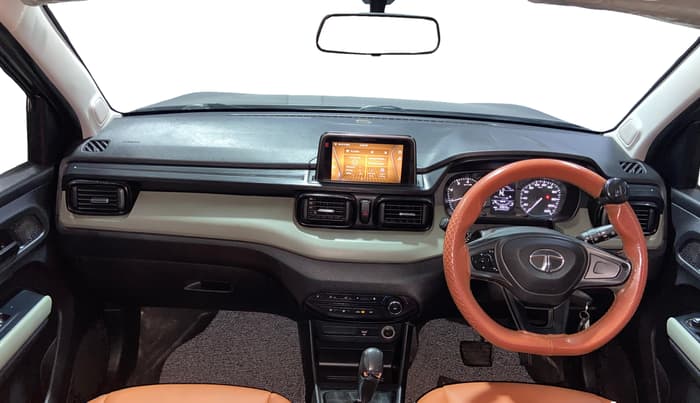 2021 Tata PUNCH ADVENTURE AMT, CNG, Automatic, 69,640 km, Dashboard