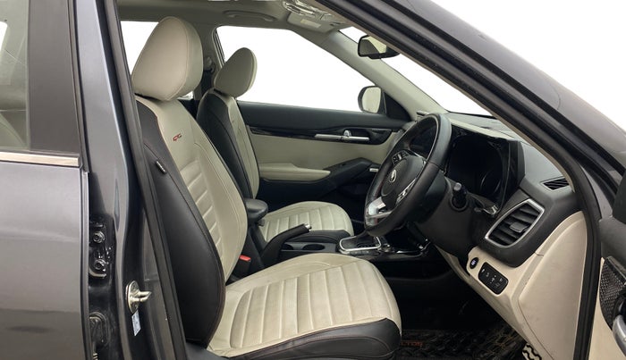 2020 KIA SELTOS GTX PLUS DCT 1.4 PETROL, Petrol, Automatic, 46,609 km, Right Side Front Door Cabin