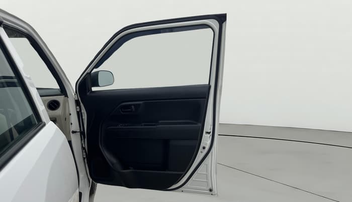 2022 Maruti New Wagon-R LXI 1.0, Petrol, Manual, 22,233 km, RHS Front Door