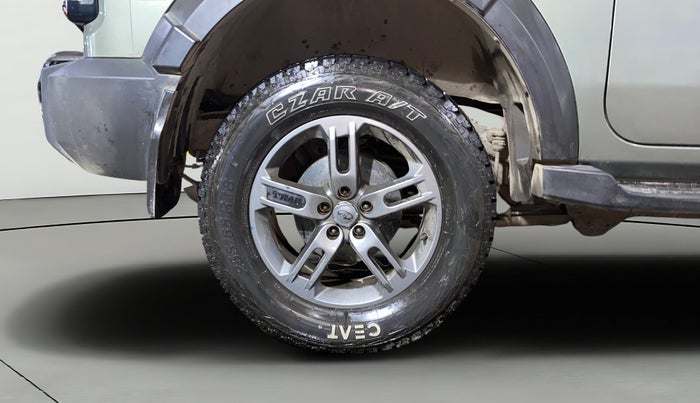 2020 Mahindra Thar LX D 4WD MT CONVERTIBLE, Diesel, Manual, 27,012 km, Right Rear Wheel