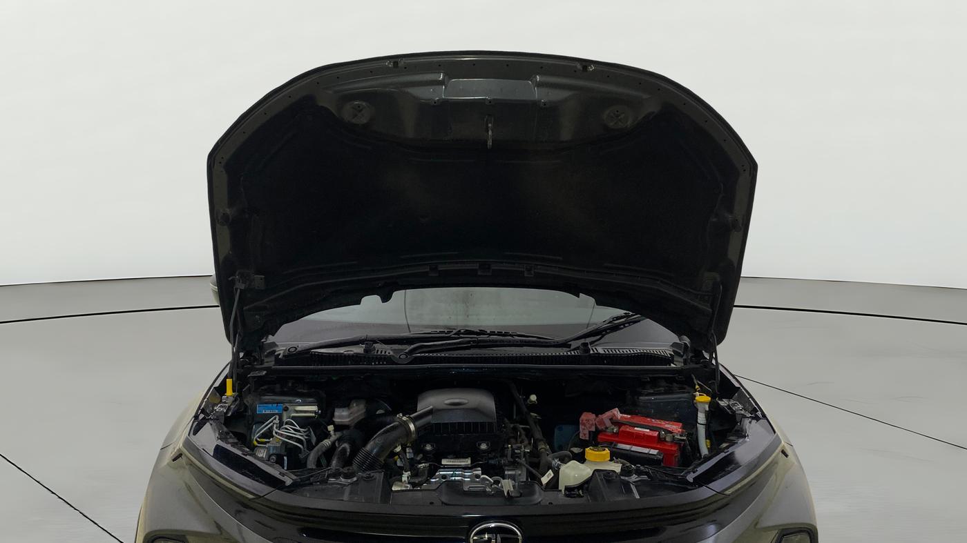 2024 Tata NEXON PURE 1.2 PETROL, Petrol, Manual, 4,855 km, Open Bonet