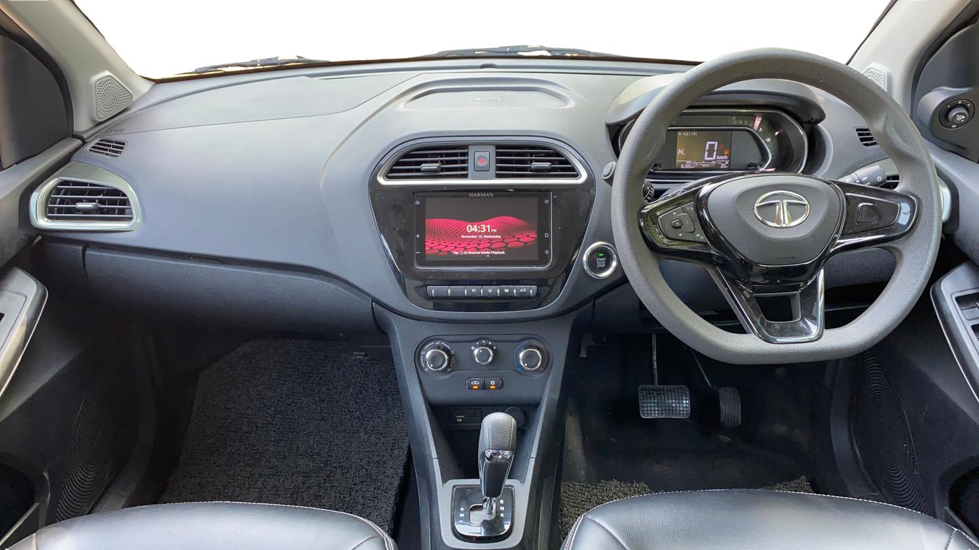 2022 Tata TIAGO NRG XZ AMT, Petrol, Automatic, 16,352 km, Dashboard