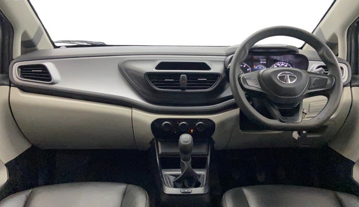 2021 Tata ALTROZ XE PETROL, Petrol, Manual, 26,607 km, Dashboard