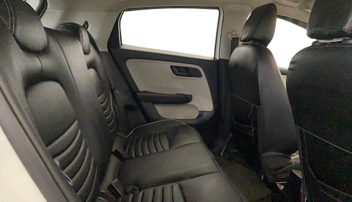 2021 Tata ALTROZ XT PETROL, Petrol, Manual, 61,105 km, Right Side Rear Door Cabin