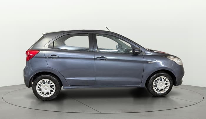 2016 Ford New Figo TREND 1.2 PETROL, Petrol, Manual, 1,22,891 km, Right Side View