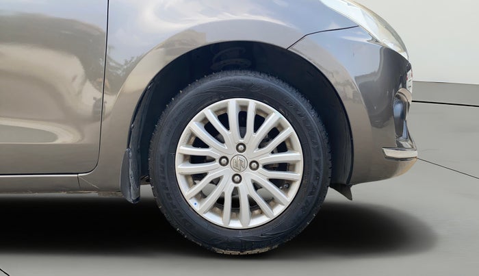 2018 Maruti Dzire ZXI AMT, Petrol, Automatic, 79,731 km, Right Front Wheel