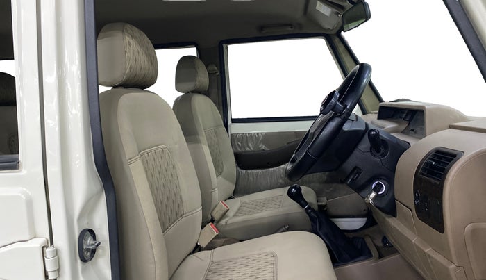 2022 Mahindra Bolero B6 (O), Diesel, Manual, 76,244 km, Right Side Front Door Cabin