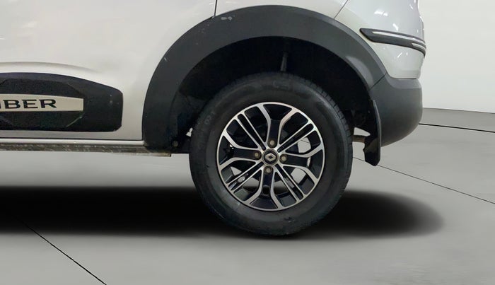 2022 Renault TRIBER RXL MT, Petrol, Manual, 37,704 km, Left Rear Wheel