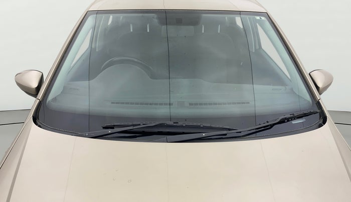 2016 Volkswagen Vento COMFORTLINE 1.6, Petrol, Manual, 57,055 km, Front Windshield