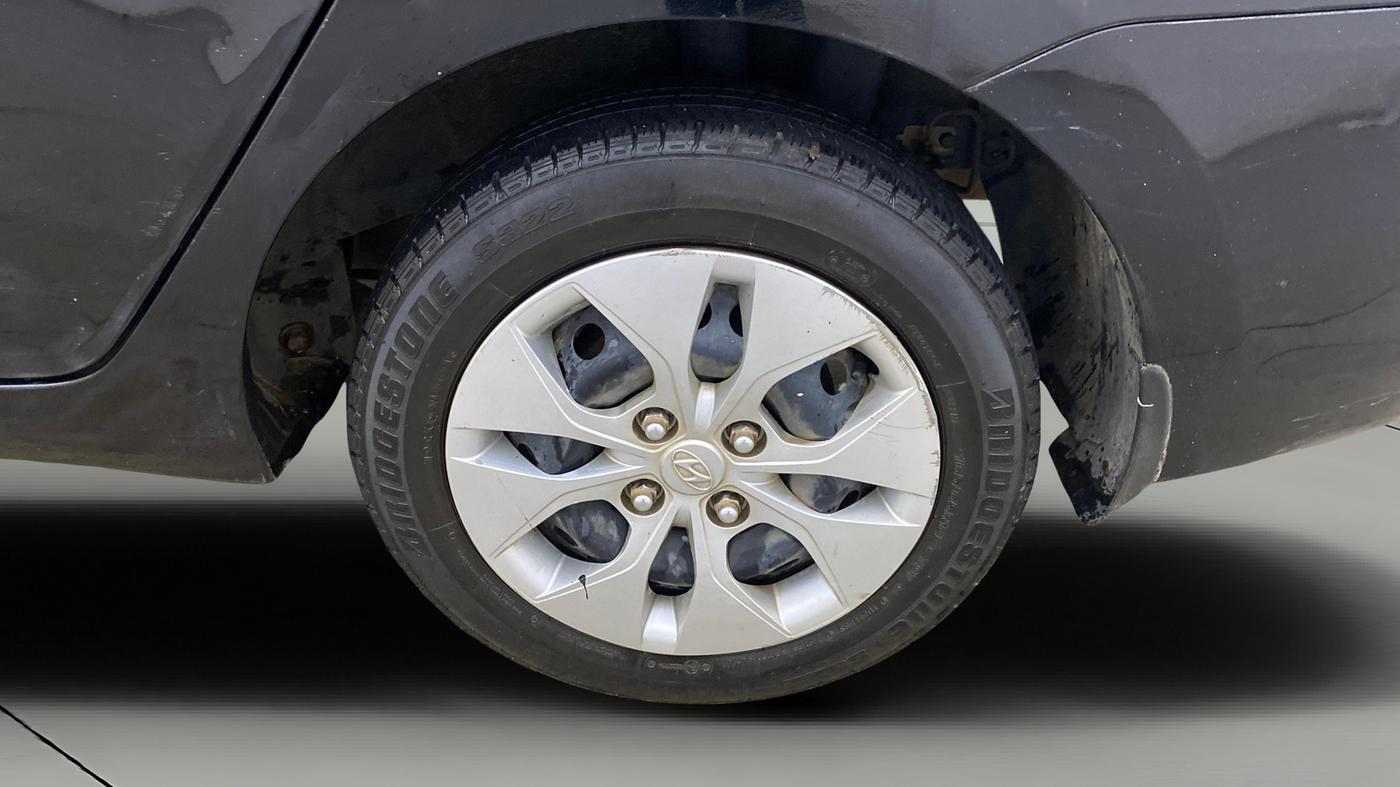 2015 Hyundai Xcent BASE 1.2, Petrol, Manual, 83,459 km, Left Rear Wheel