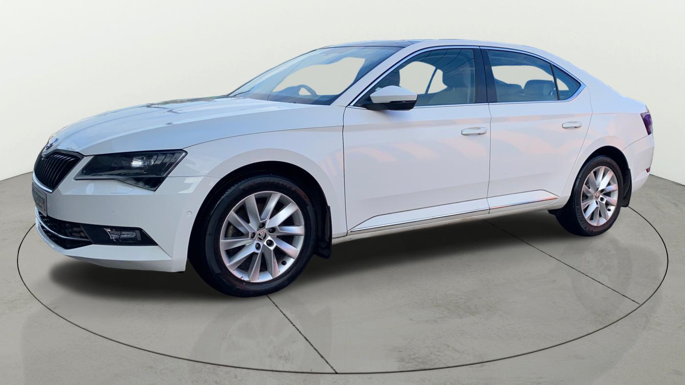 2018 Skoda Superb L&K 1.8 TSI AT, Petrol, Automatic, 82,371 km, Left Front Diagonal
